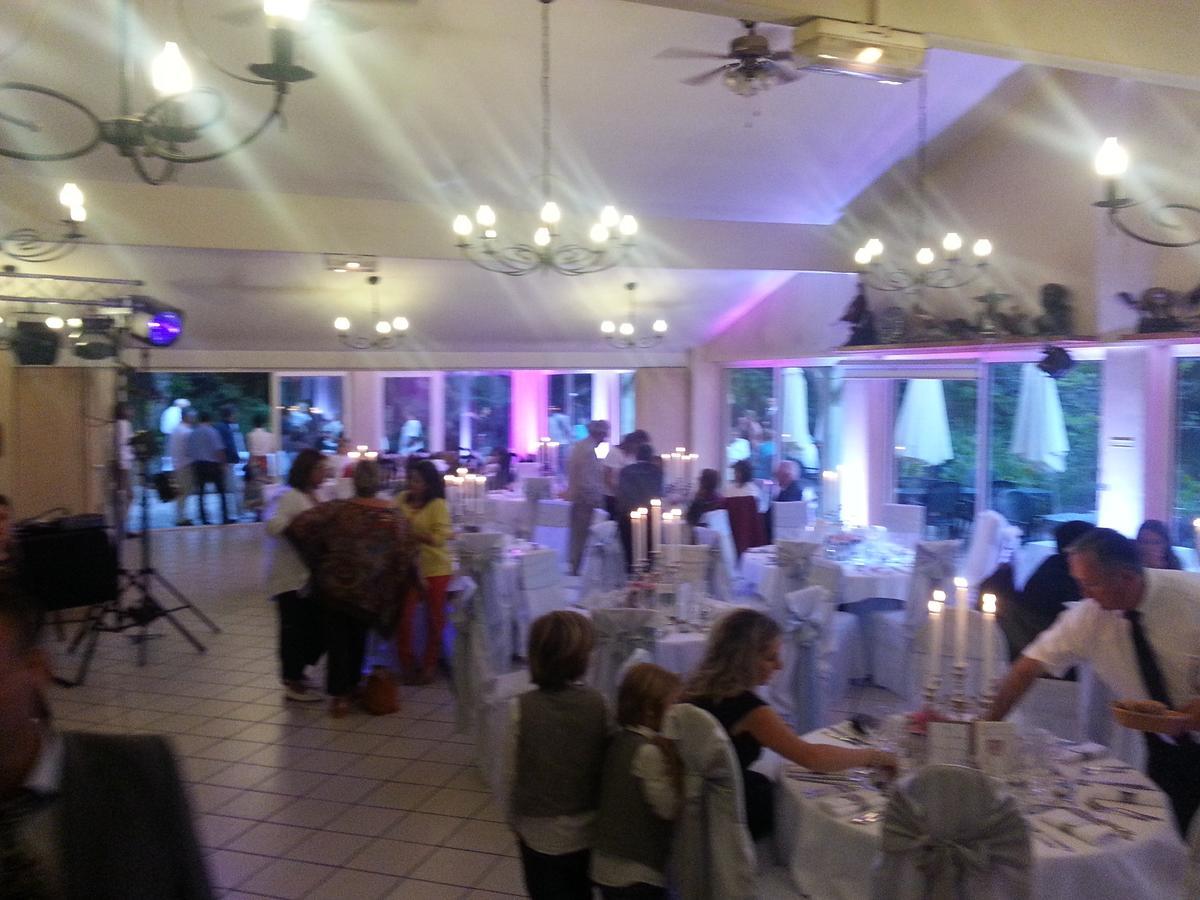 Domaine Du Roi Kysmar Hotel Villandraut Екстериор снимка